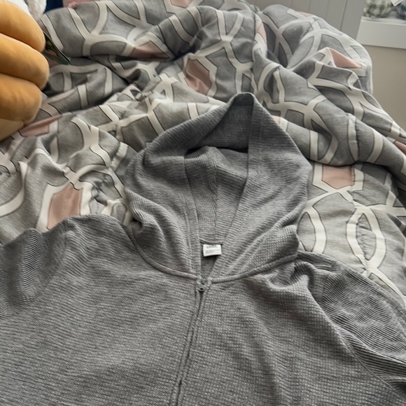 TNA Gray Zip Up - Picture 3 of 5